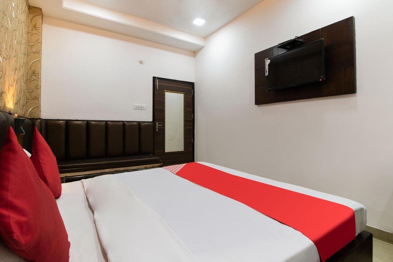 Oyo 48489 Adarsh Plaza Hotel Saharanpur Luaran gambar