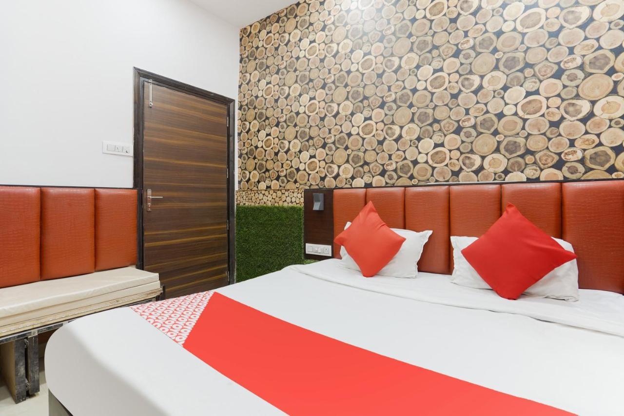 Oyo 48489 Adarsh Plaza Hotel Saharanpur Luaran gambar