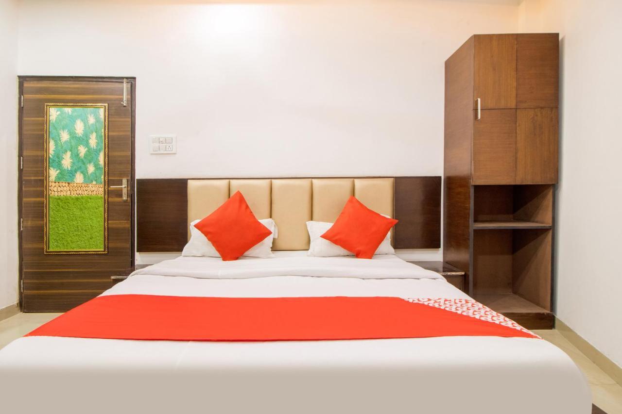 Oyo 48489 Adarsh Plaza Hotel Saharanpur Luaran gambar