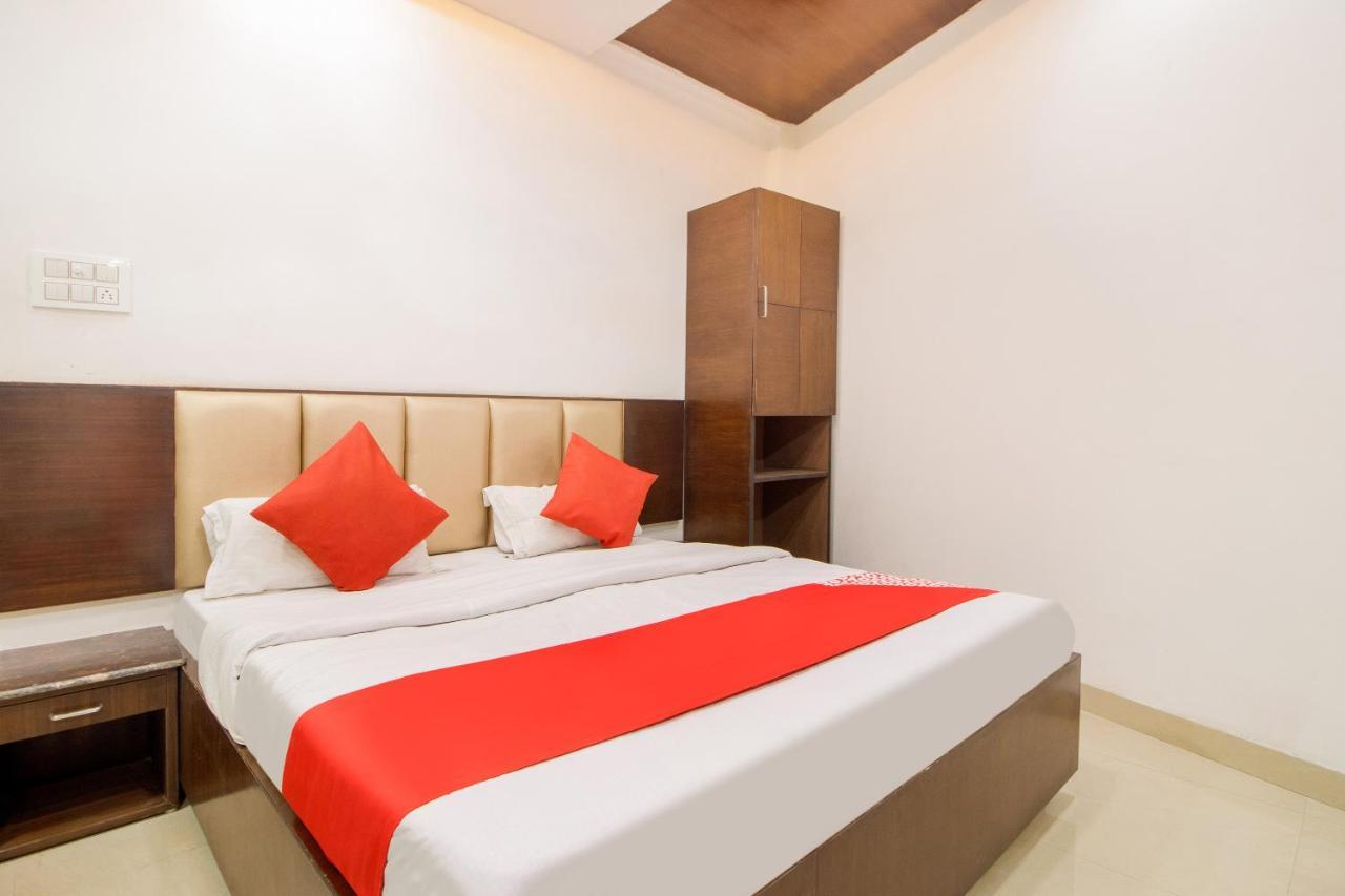 Oyo 48489 Adarsh Plaza Hotel Saharanpur Luaran gambar